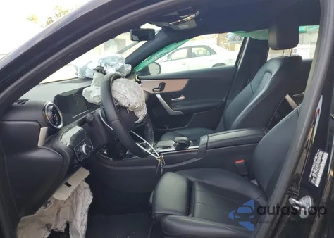 2019 Mercedes-Benz A 220 из США, поврежденный, VIN WDD3G4EB9KW035832